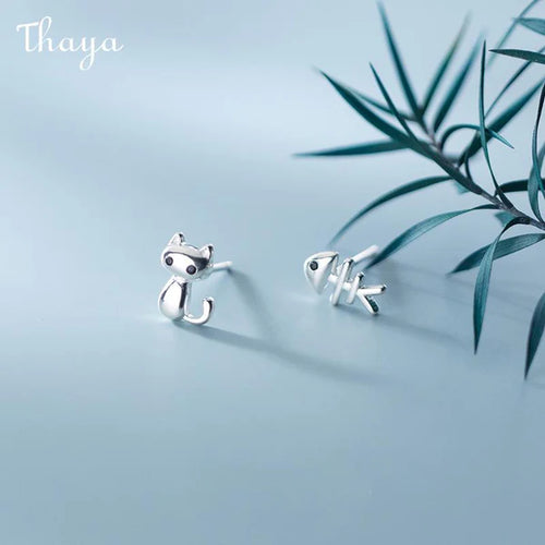 925 Silver Asymmetric Kitten Fishbone Stud Earrings